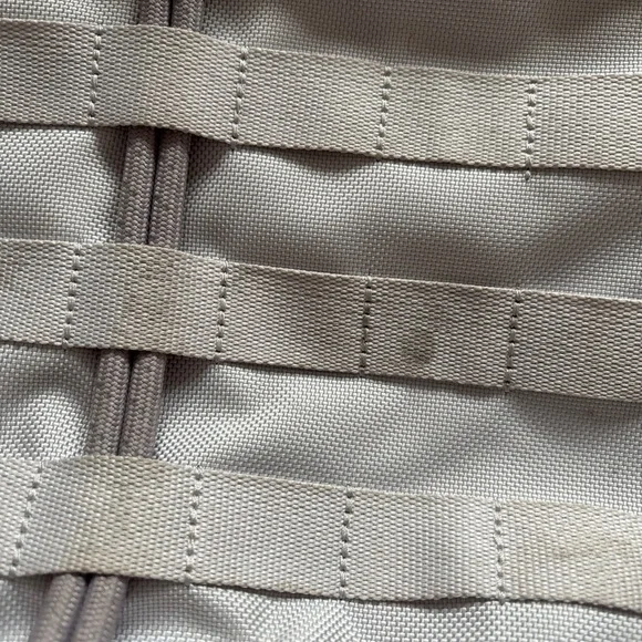 Nike AF-1 Tote Bag Silver Gray Winterized Issue Equipment Zip Laptop Beach Bag - Picture 4 of 11